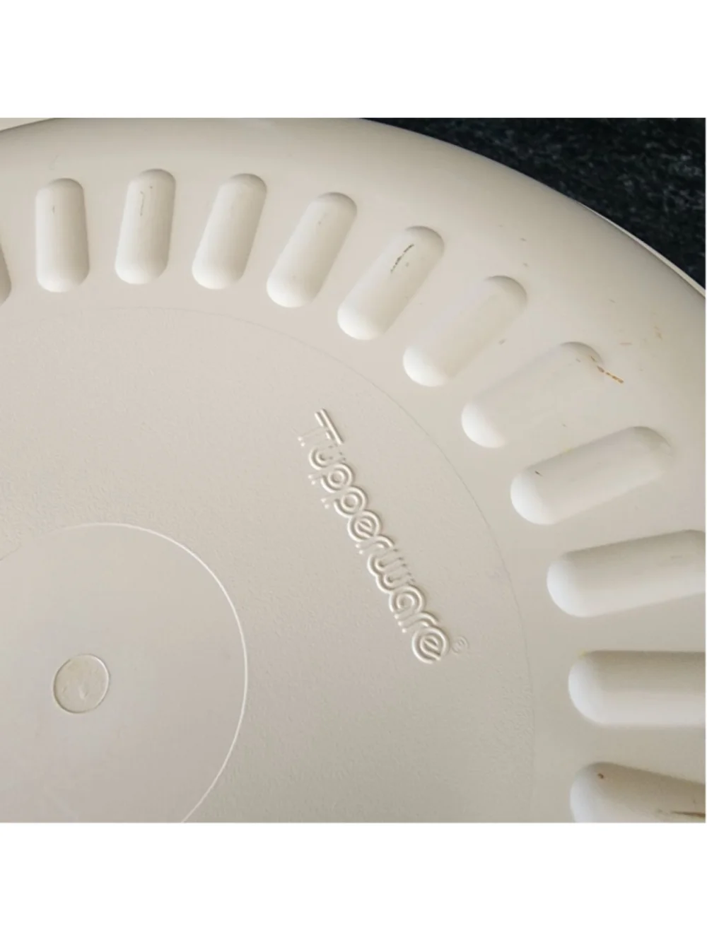 Tupperware Beige Microwave cook Pot  with Lid